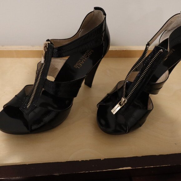 Michael Kors Women's 7 Ankle High Heel Front Zipper Sandals - Size 7.5 LIKE NEW - Picture 6 of 7